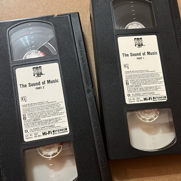 Musical Movie VHS Bundle - Picture 4 of 7